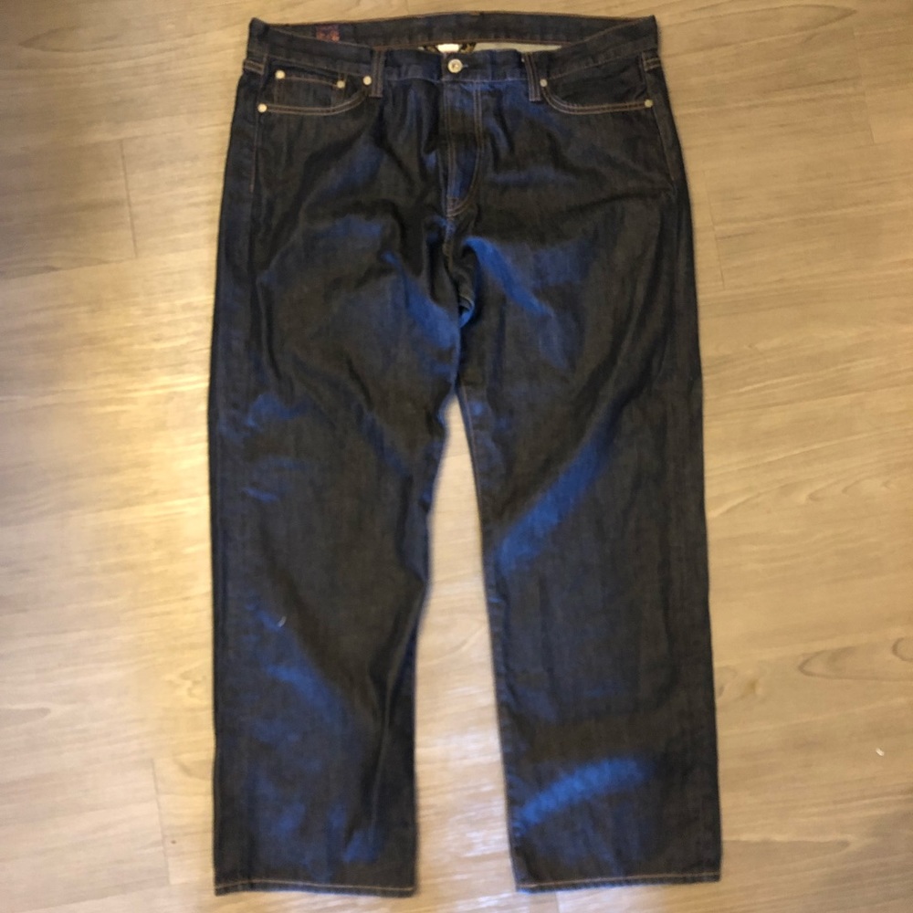 Lucky Jeans